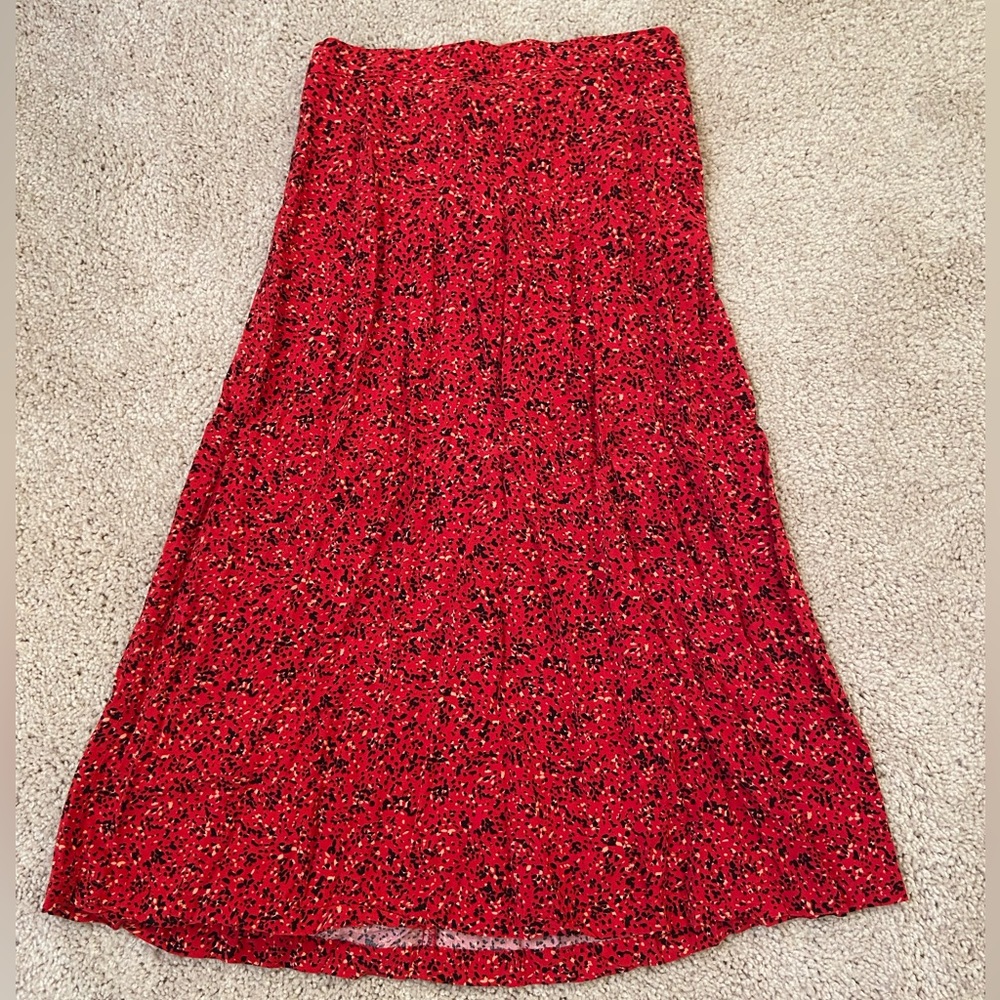 Old Navy Red Floral Midi Skirt, Size S